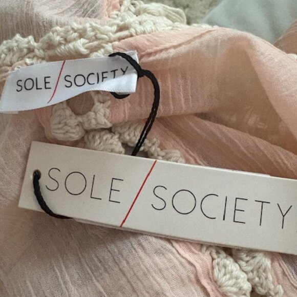 NEW! Sole Society Pink Rose Fringe Drape Kimono top O/S - Picture 4 of 5